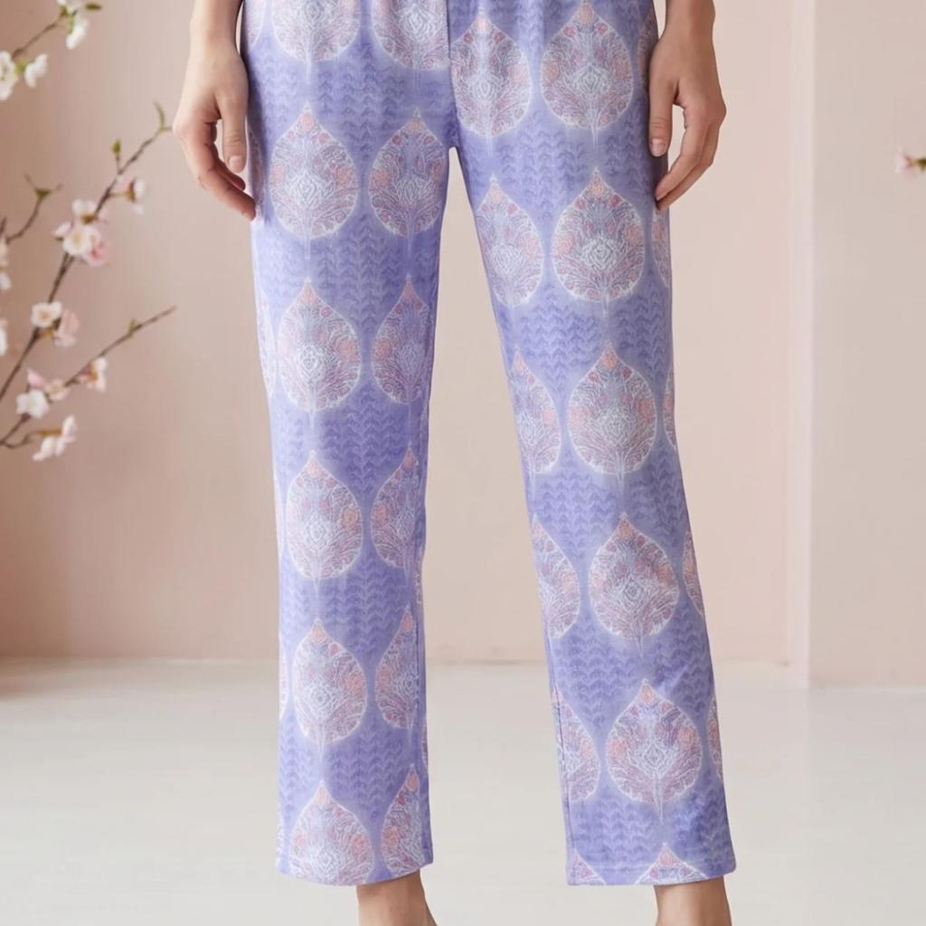 lavender Floral Printed Pure Cotton Straight Fit Pants