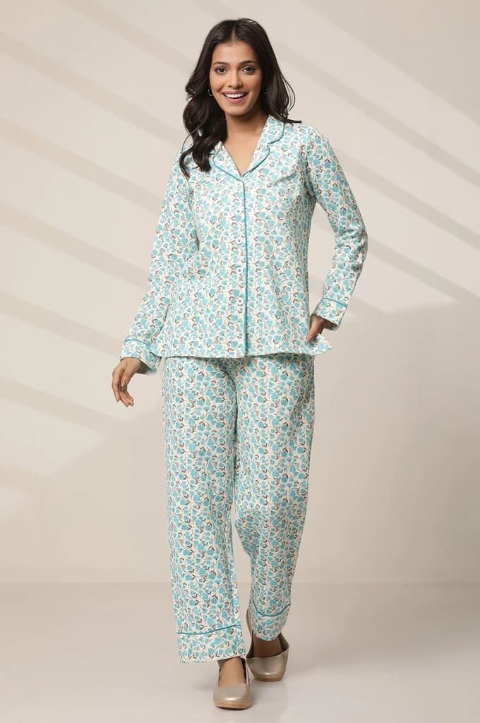 White and Blue Floral Printed Top and Palazzo lounge Wear Set — photo 2