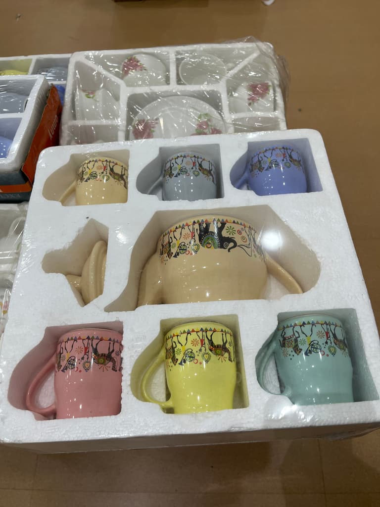 Mug Set | Ceramic | White | Multi-colored designs