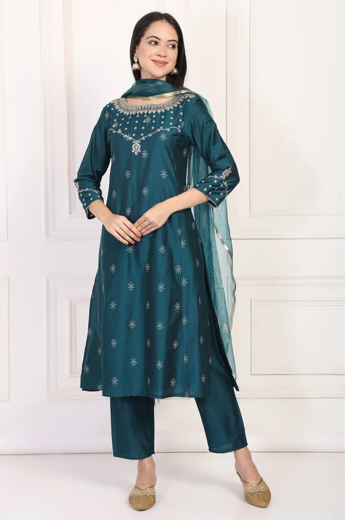 Teal Embroidered Straight Kurta with Straight Pants and Dupatta Set — XS