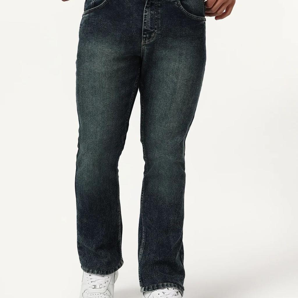 Men's Dark Blue Bootcut Fit Mid Rise Tinted Heavy Washed Jeans Stretchable