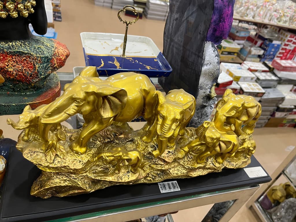 Golden Elephant Statue | Sculpture | Bronze | Gold