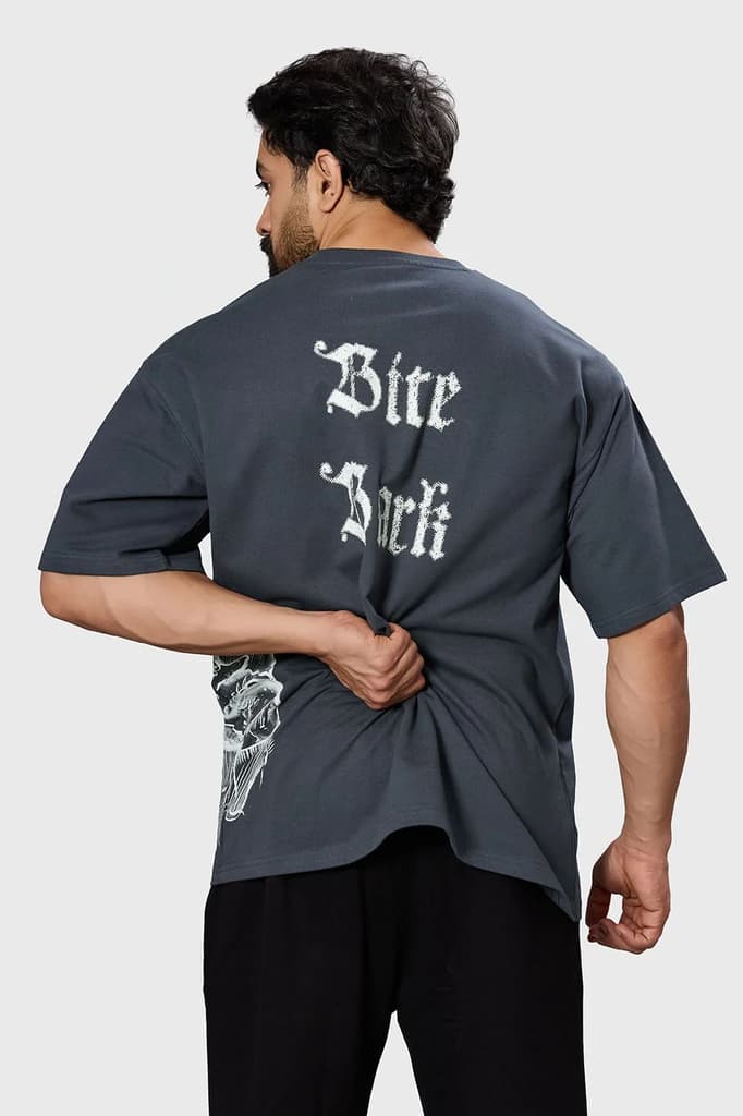 Bite Back Oversized T-shirt Dark Grey — photo 6