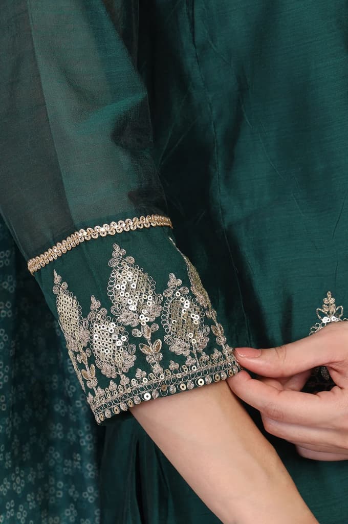 Green Embroidered A-Line Silk Kurta with Straight Pant and Dupatta Set — photo 7