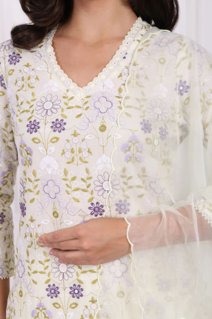 White Floral Printed Embroidered Pure Cotton Straight Kurta, Pants and Dupatta Set — photo 3