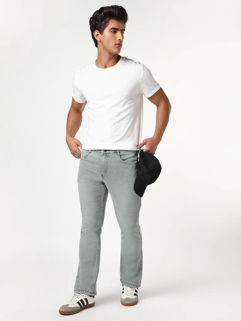 Men's Light Grey Bootcut Fit Mid Rise Tinted Heavy Washed Jeans Stretchable — photo 4
