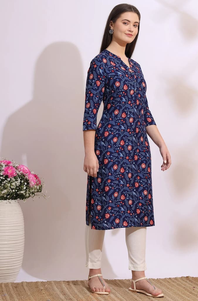 Blue Bold Floral Printed Cotton Cambric Straight Kurta — photo 7
