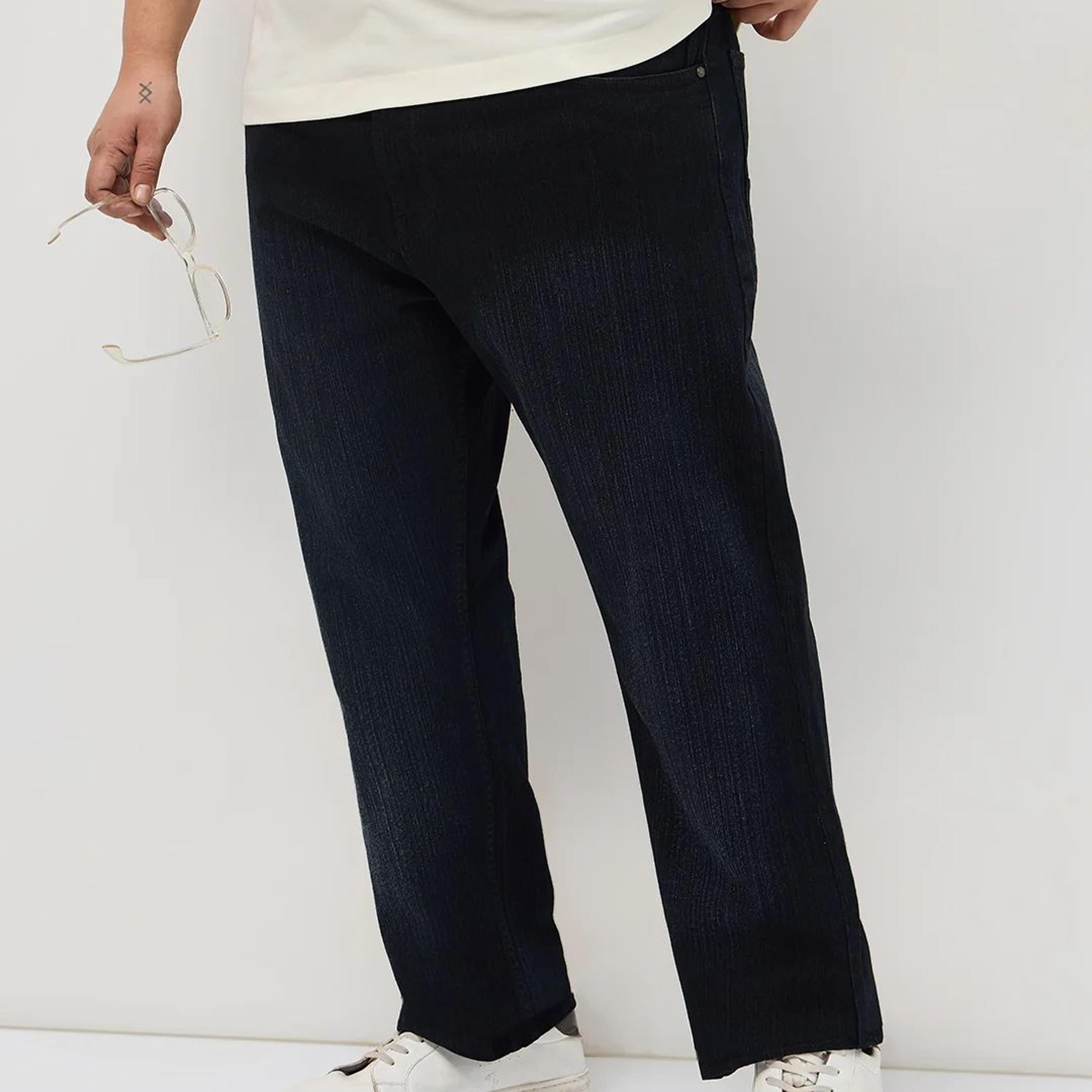 Plus Men's Black Straight Fit Washed Denim Jeans Stretchable