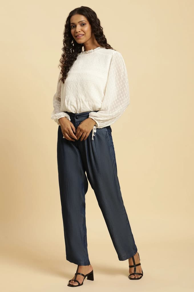 Blue Solid Straight Fit Denim Pants With Pleated Detail — photo 5