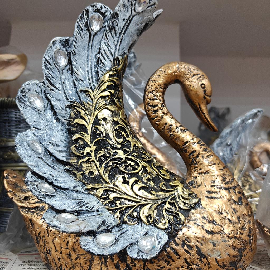 Swan Statue | Gold Leaf | Decorative | Swan