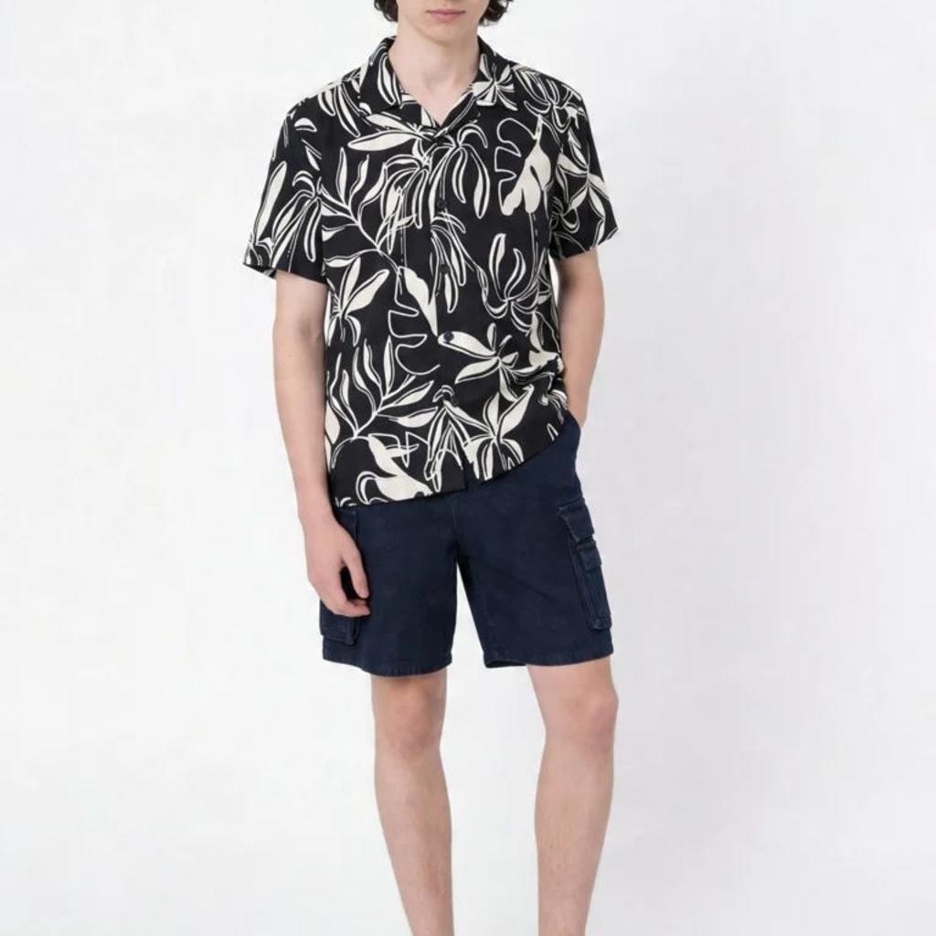 Y&F Kids Boys Black Leaf Pattern Shirt