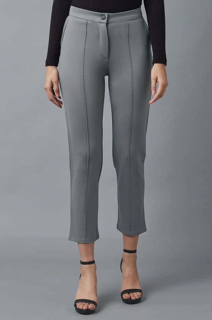 Grey Solid Straight Fit Trousers With Pintuck Detail