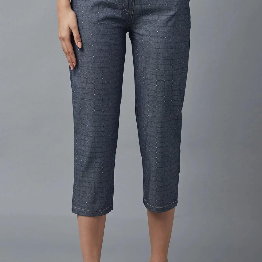 Blue Polka Dots Straight Fit Denim Culottes With Front Zip