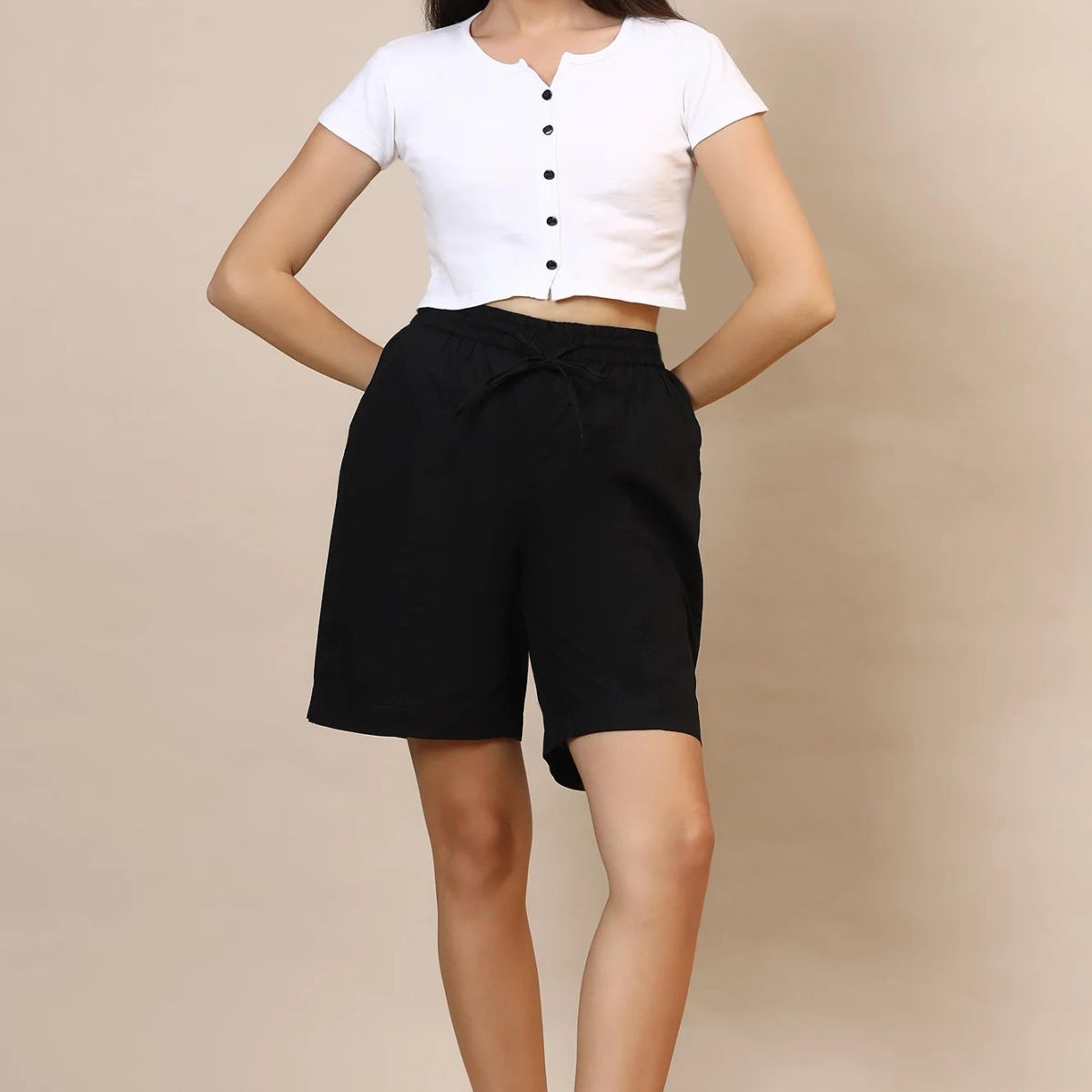 Black Solid Loose Fit Cotton Shorts With Drawstring