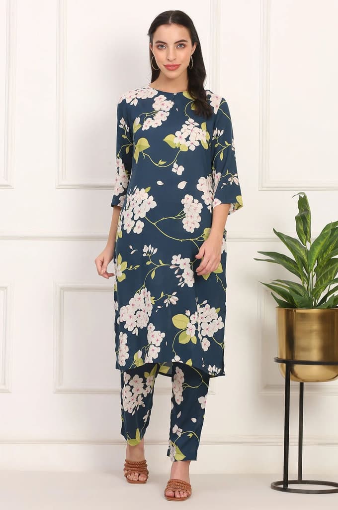 Navy Blue Floral Printed Straight Pure Cotton Kurta and Straight Pants Co-ord Set — photo 2