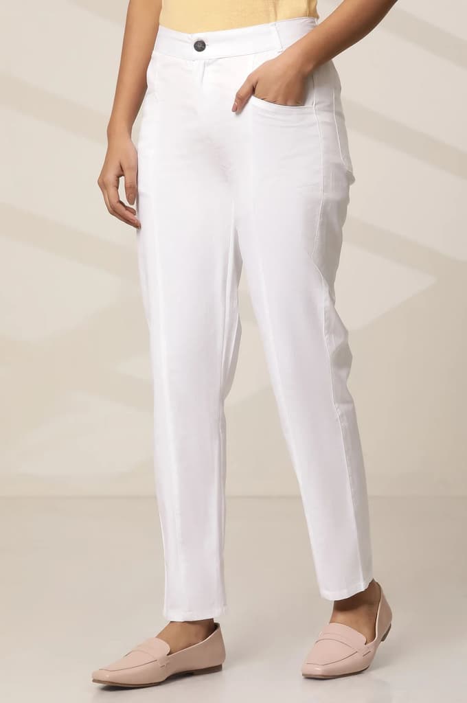White Solid Straight Fit Cotton Pants With Front Pockets — photo 4