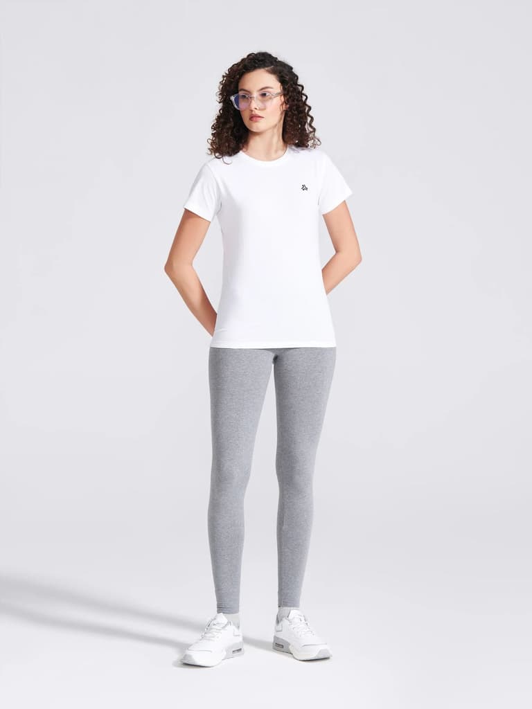 Women's White Solid Round Neck T-Shirt — photo 3