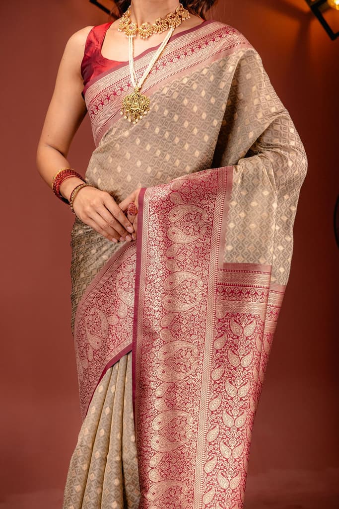 Mimosa Women's Woven Design Kanjivaram Style Art Silk Saree With Blouse Piece : SA00001612CKFREE — photo 3