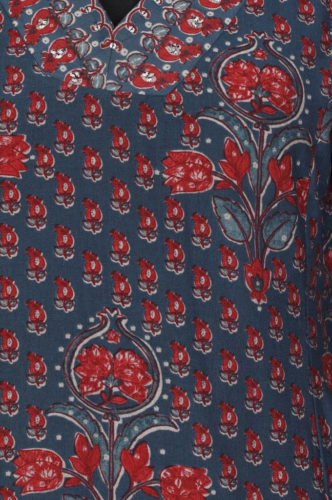Blue Floral Printed Crepe Straight Kurta with Pants and Dupatta Set — photo 3