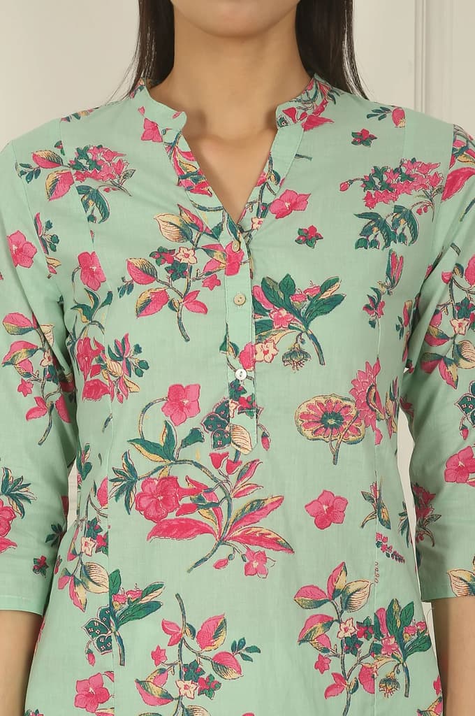 Mint Green Floral Printed Cotton Straight Kurta — photo 4