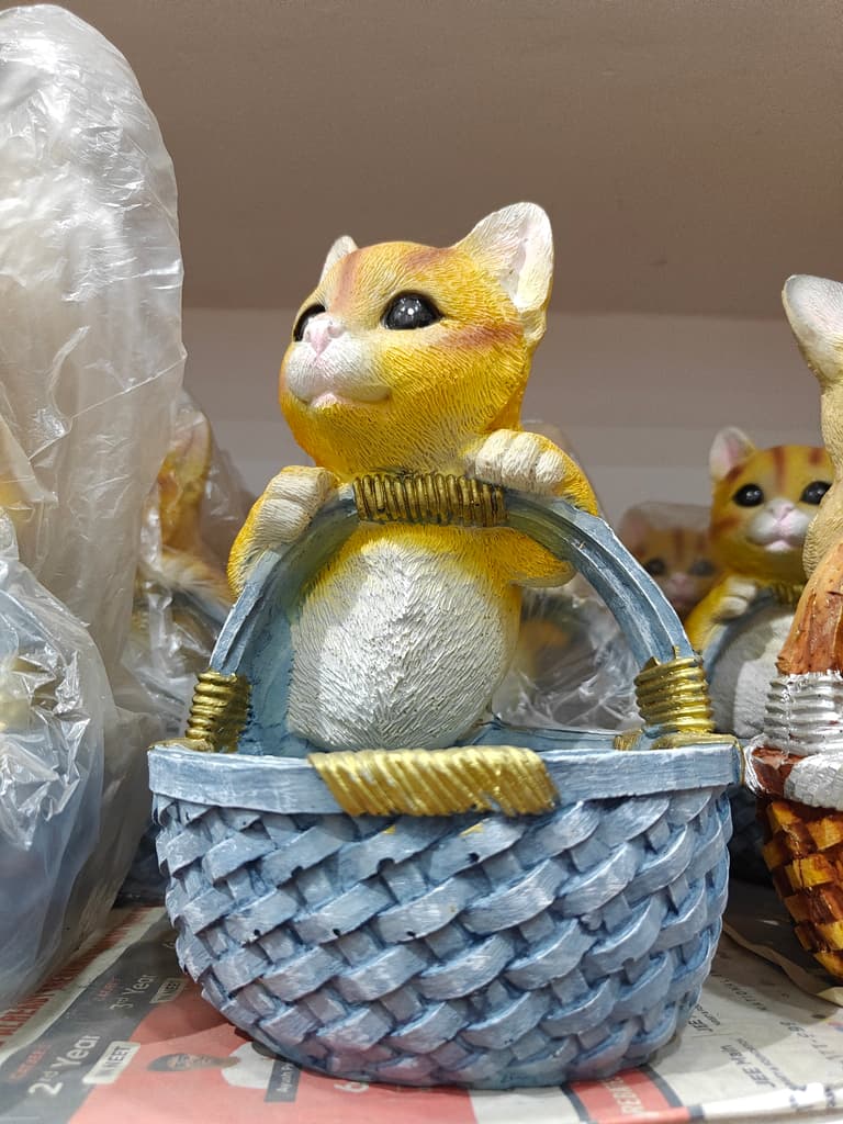 Yellow Cat Figurine | Kitten Statue | Ceramic | Decorative