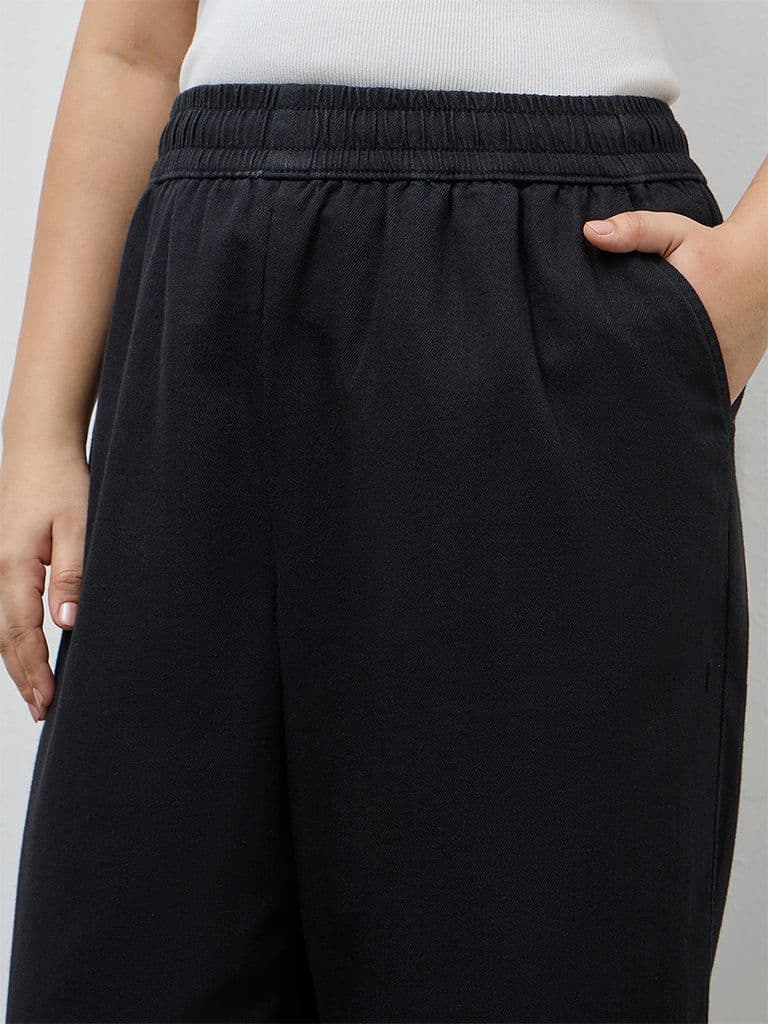 Gia Black High-Rise Denim Pants — photo 3
