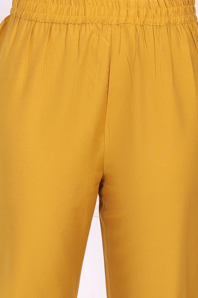 Yellow Embroidered Flared Kurta — photo 8