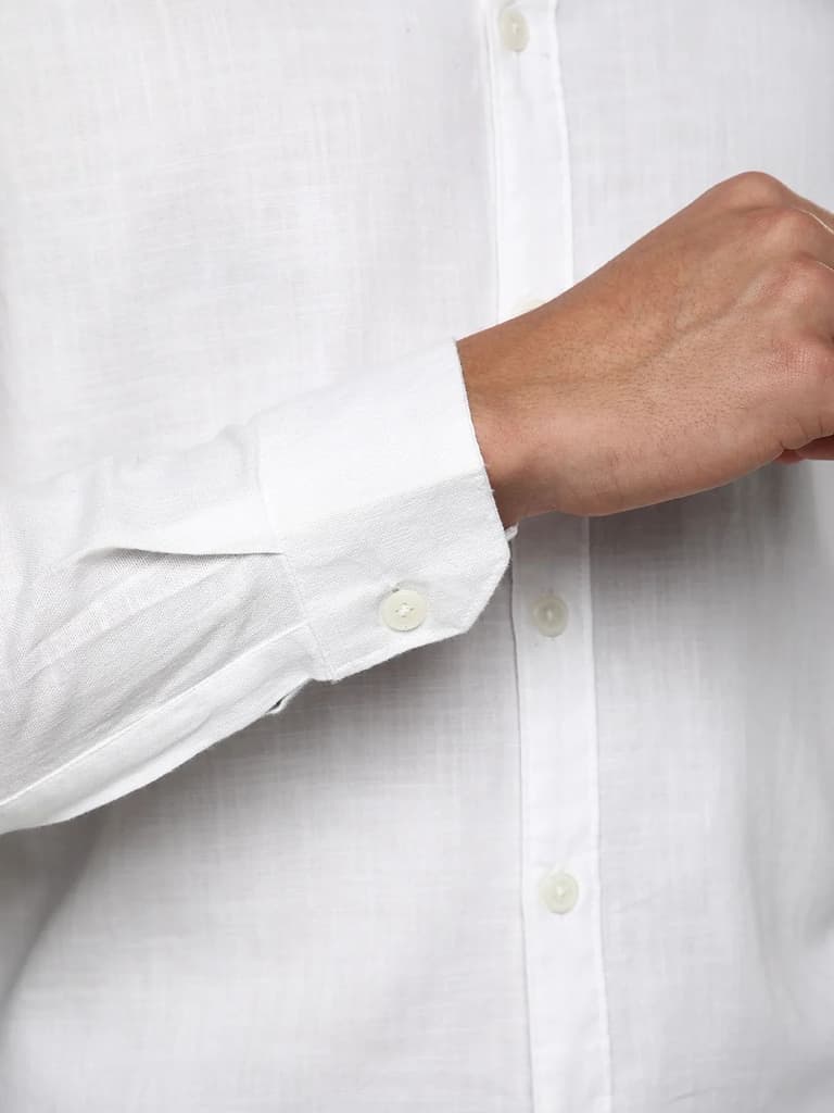 Men's White Linen Blend Full Sleeve Relaxed Fit Casual Solid Shirt — photo 5