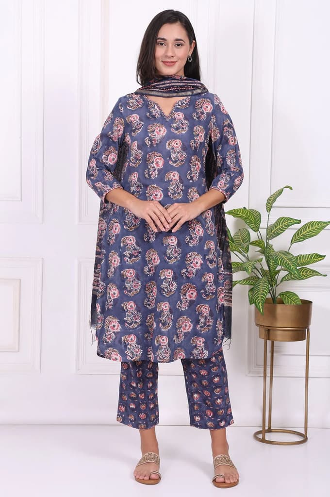 Blue Floral Printed Pure Cotton Straight Kurta, Pants and Dupatta Set — photo 2