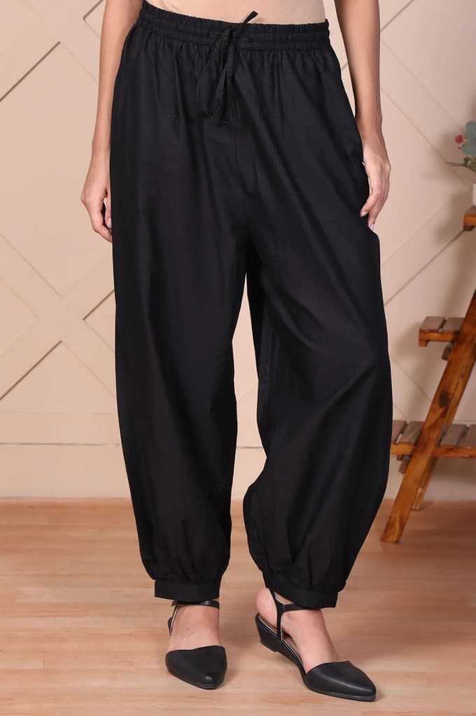Elleven Women's Black Solid Harem Pants — XS
