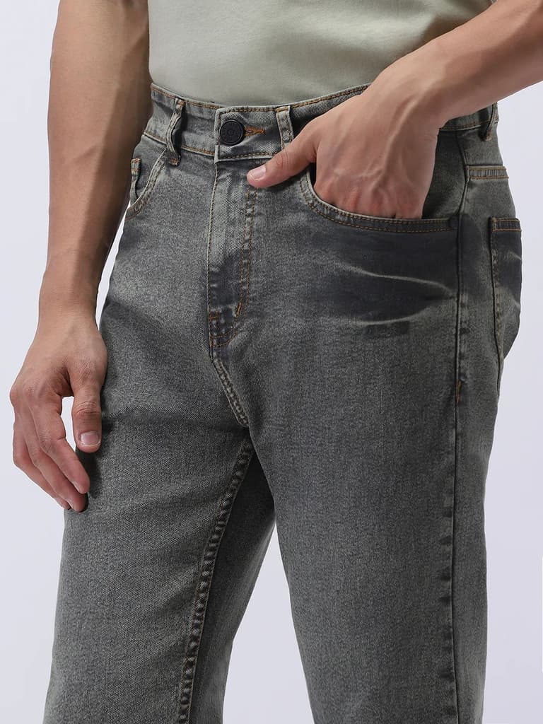 Men's Light Grey Straight Fit Heavy Washed Jeans Stretchable — photo 5