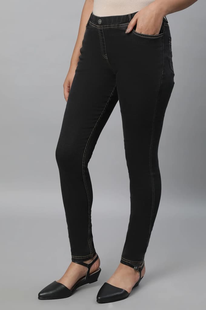Grey Solid Skinny Fit Denim Jeggings With Slip On Closure — photo 3