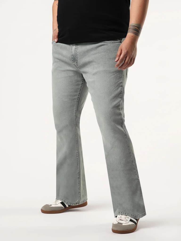 Plus Men's Light Grey Bootcut Fit Mid Rise Tinted Heavy Washed Jeans Stretchable — photo 2