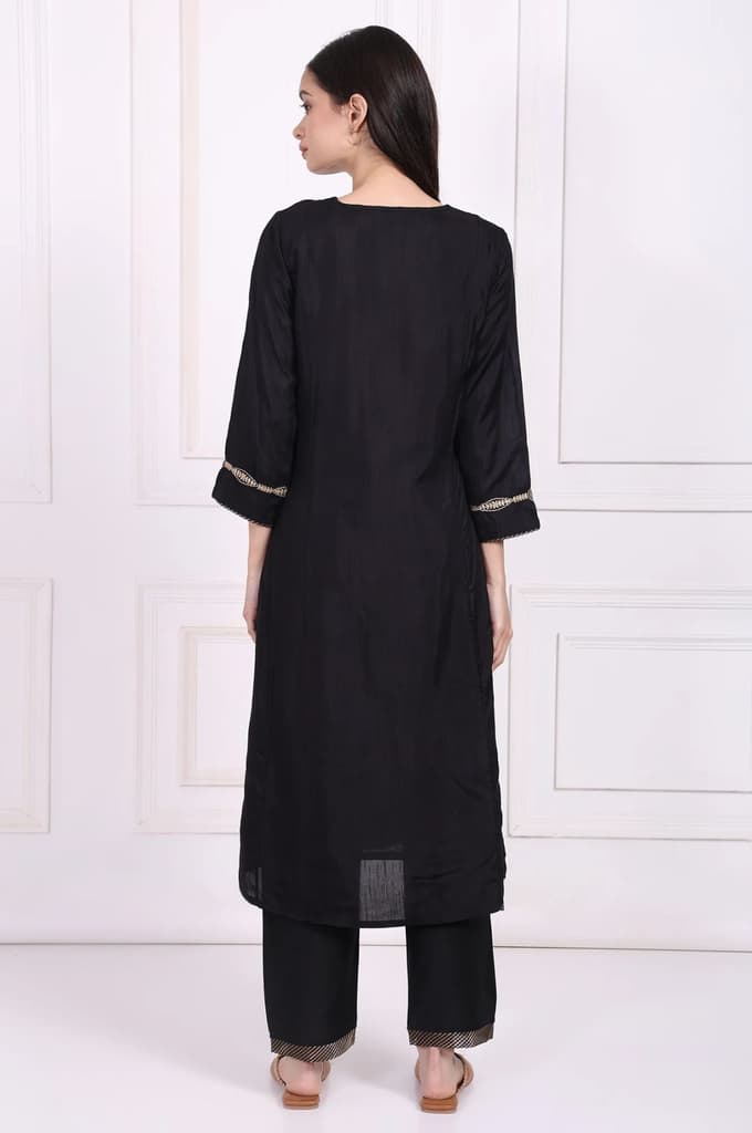 Black Embroidered Straight Kurta with Straight Pant and Dupatta Set — photo 5