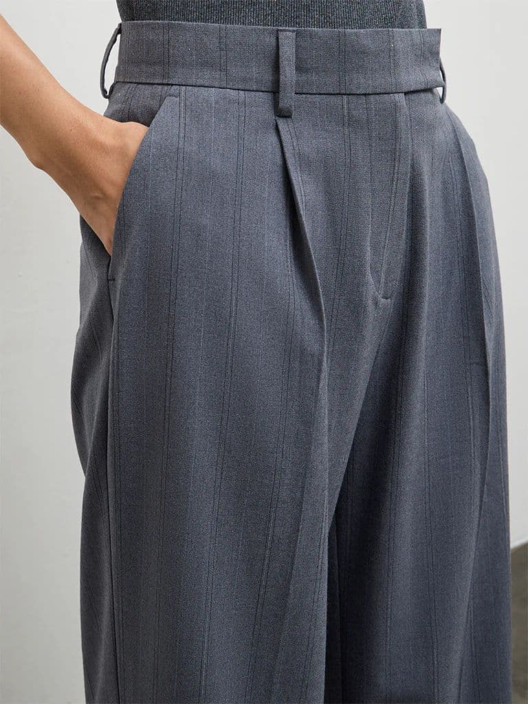 Wardrobe Grey Striped High-Rise Trousers — photo 3