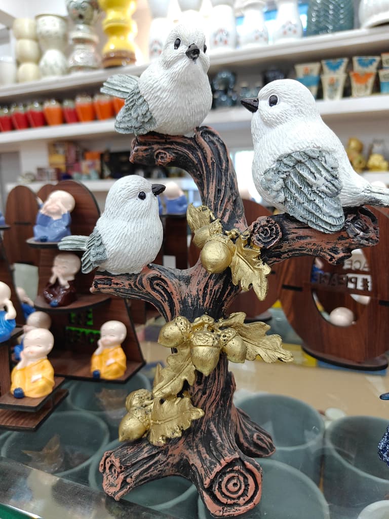 White Bird Figurine | Decorative | Porcelain | Gold Leaf