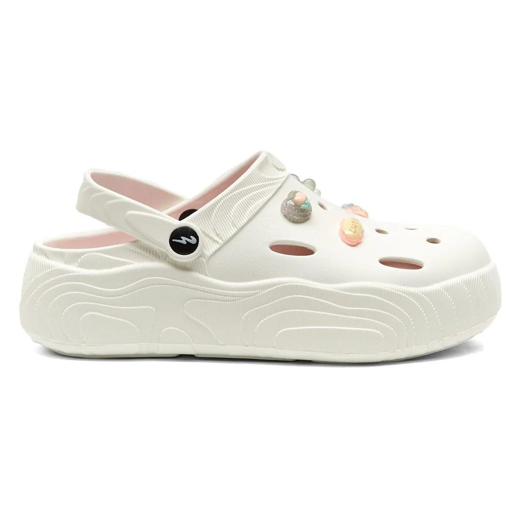 GCW-7003 White Women's Clogs