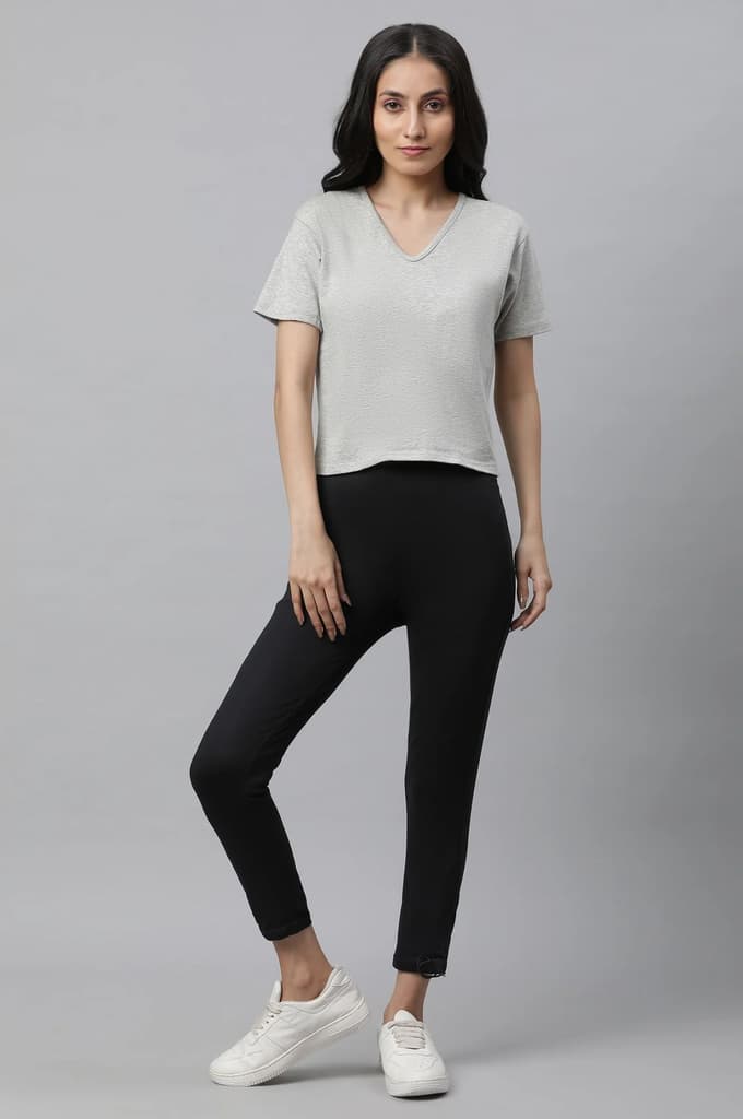 Black Solid Skinny Fit Yoga Tights With Drawstring — photo 5