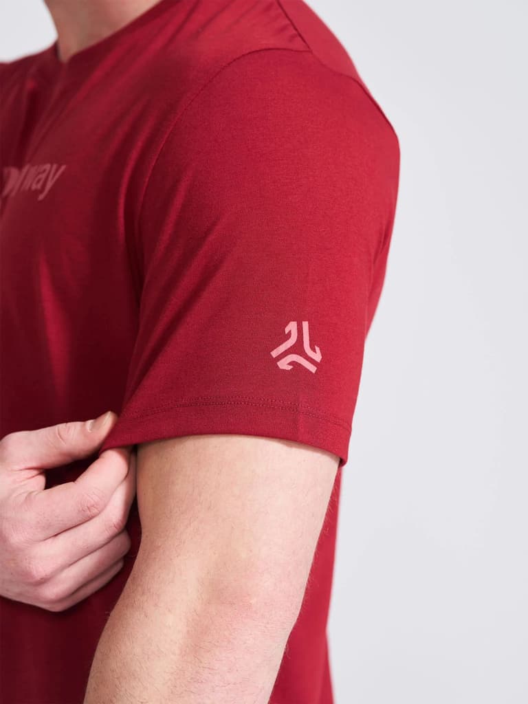 Men's Burgundy Printed Round Neck T-Shirt — photo 3