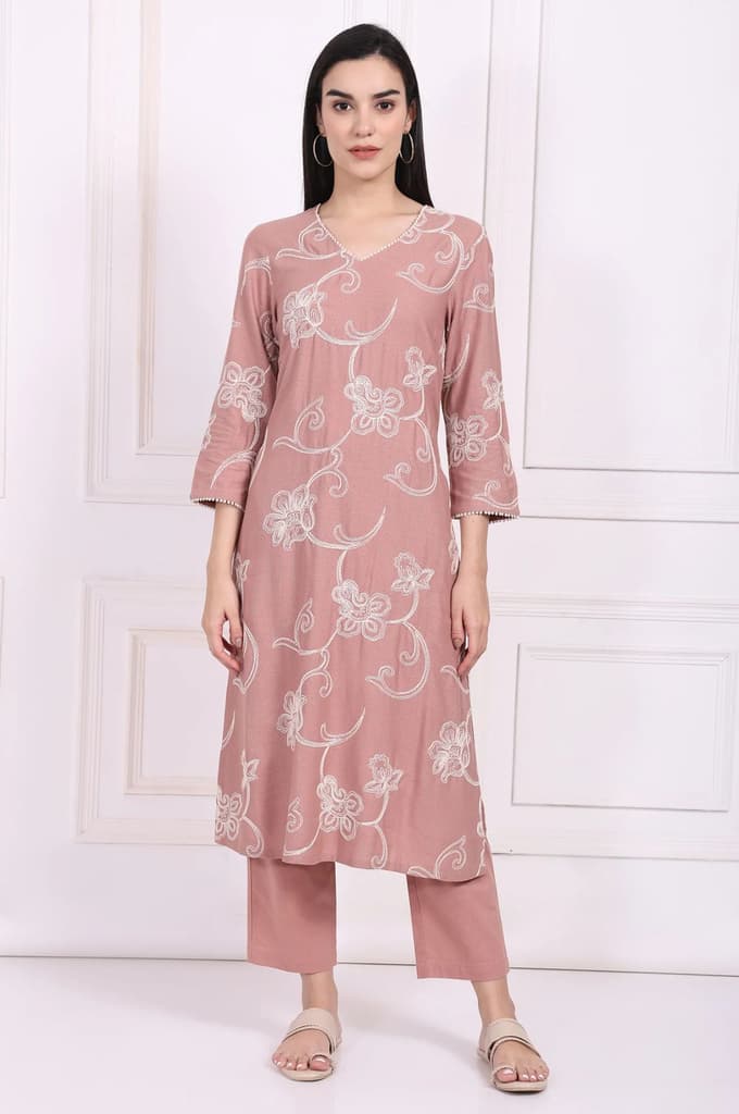 Pink Embroidered Straight Rayon Kurta with Straight Pant — photo 2