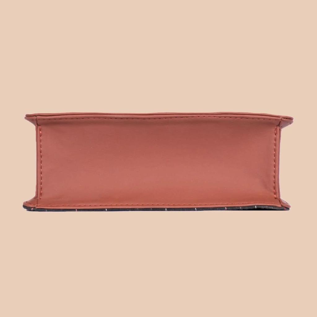 Ikat GreRed Beyond Basic Sling Bag — photo 10