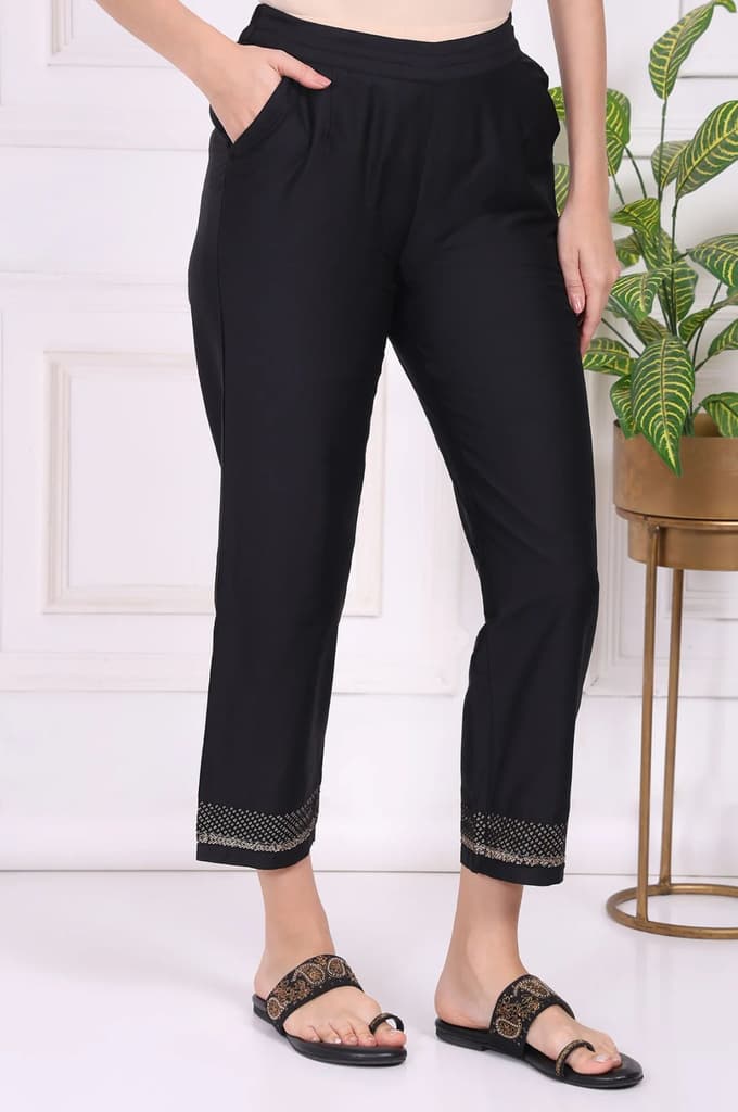 Black Solid Embroidered Mid Rise Ankle Length Straight Pants — photo 3