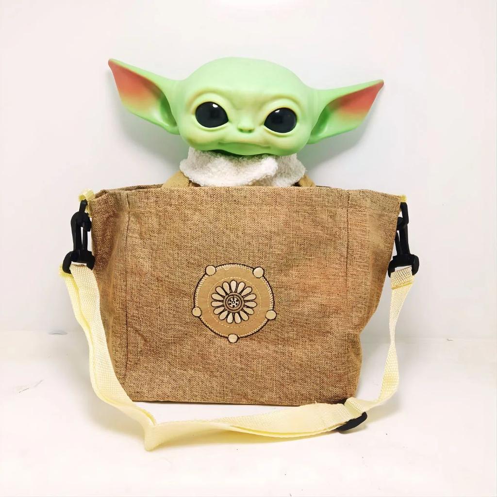 Grogu (The Child) 11-Inch Collectible Figure with Carry Satchel – Inspired by The Mandalorian