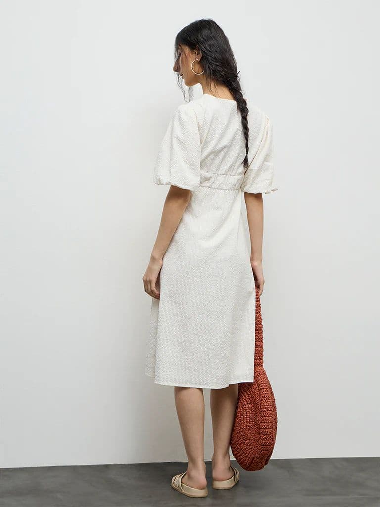 Bombay Paisley Off-White Embroidered Cotton A-Line Dress — photo 4
