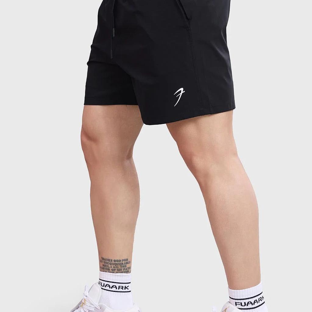 Thread Shorts Black