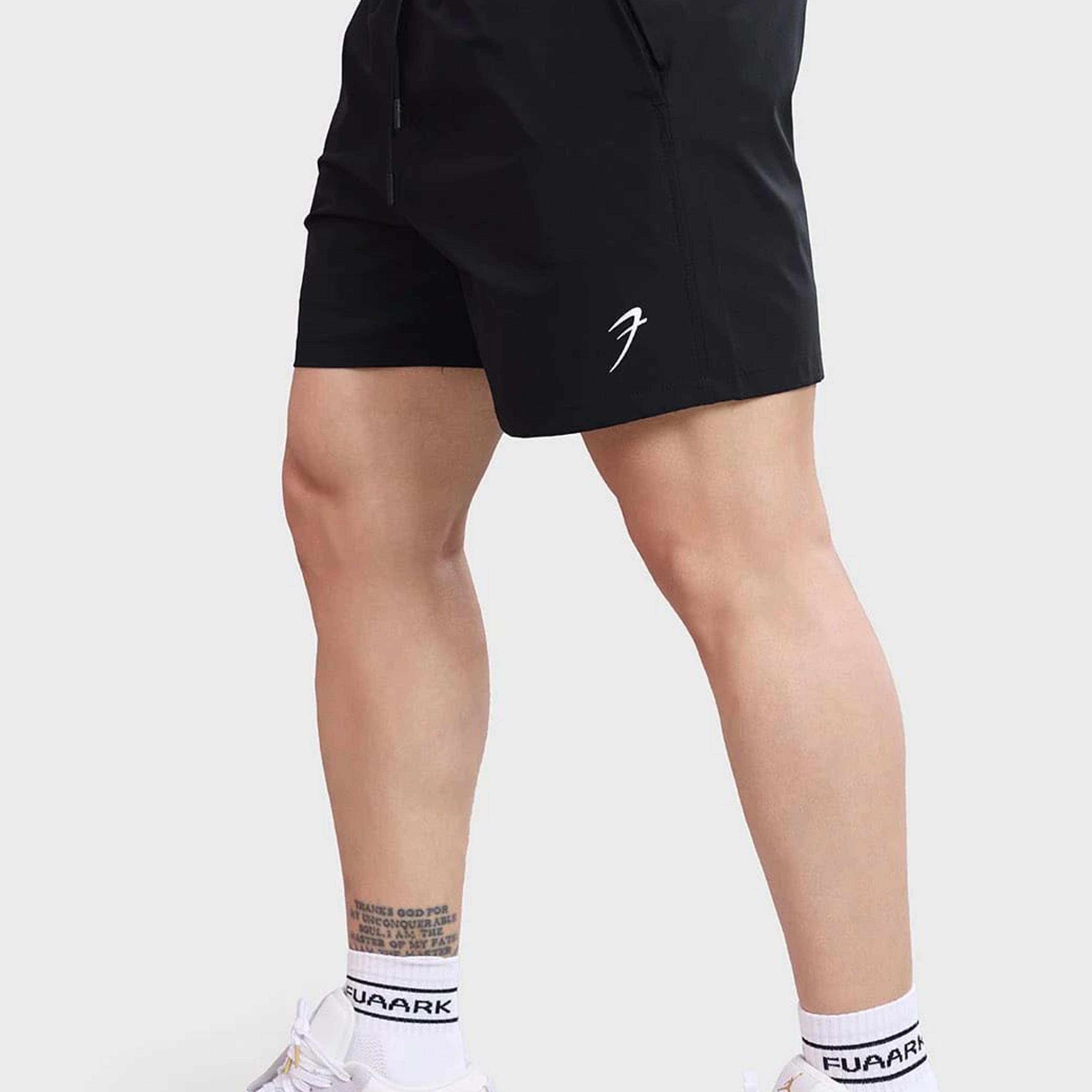 Thread Shorts Black