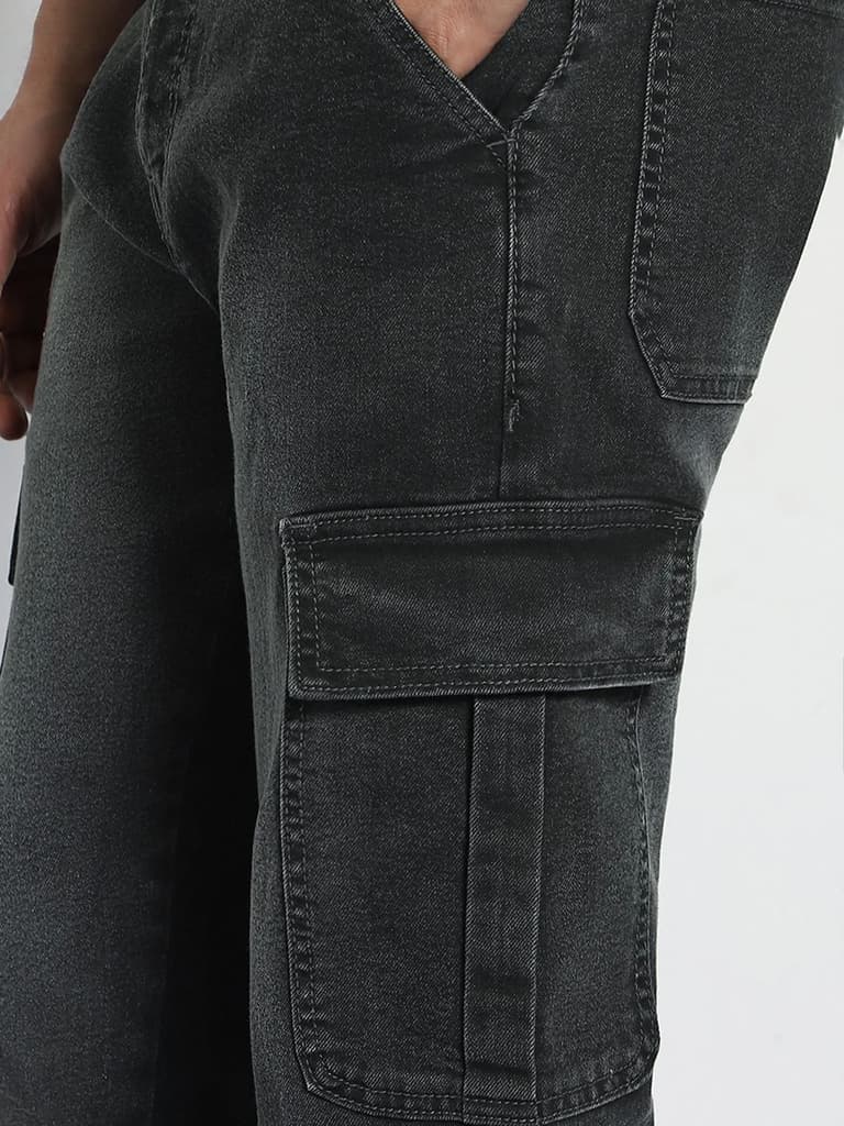 Men's Grey Regular Fit Washed Cargo Jeans With 6 Pockets Stretchable — photo 6