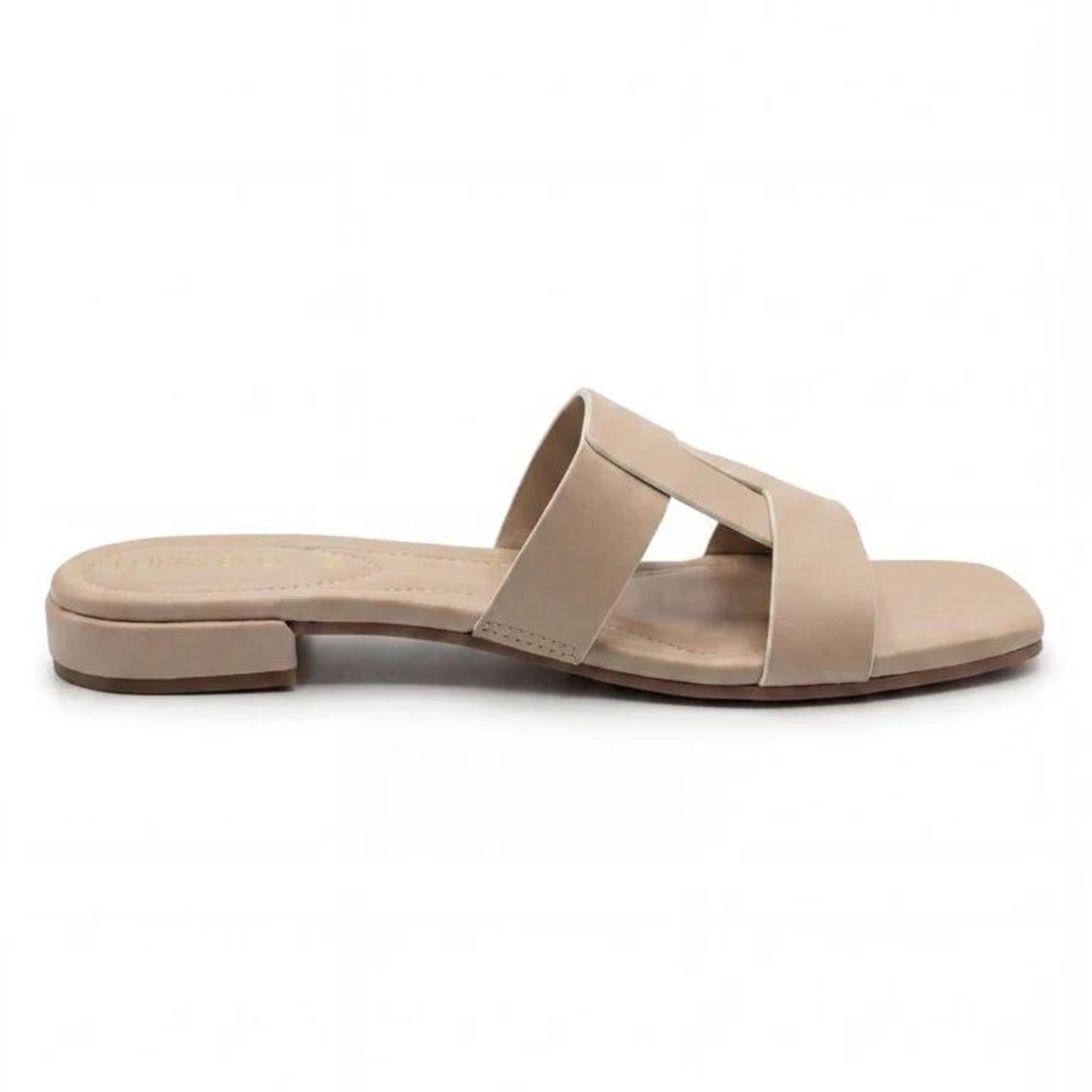 LUNA BLU Blush Pink Lock Pattern Sandals