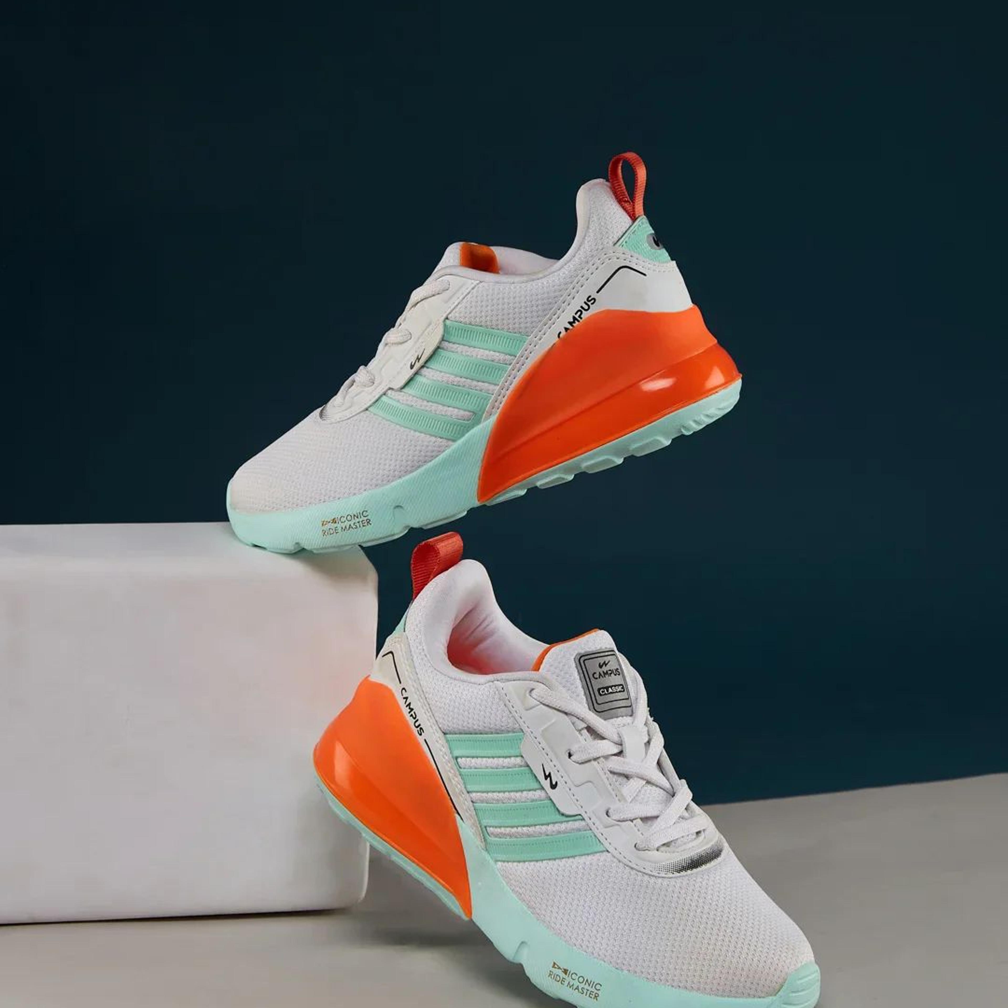 CAMP STAR KIDS White Kids Running Shoes