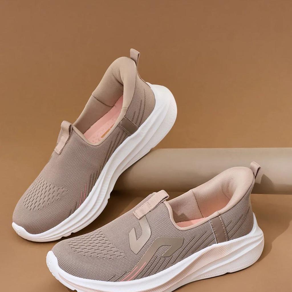 DAVO Beige Women's Walking Shoes